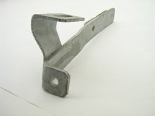 RIGHT STEEL BUMPER BRACKET