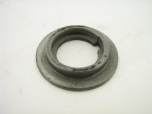 OIL RING HOLDER TO GEAR BUSH