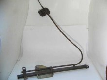 RT DOOR GLASS WINDOW REGULATOR