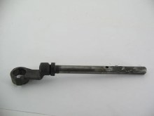 5-SPEED SHIFT ROD IN HOUSING