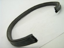 TRUNK WEATHERSTRIP, PER METER