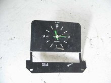 1975-78 ELECTRIC CLOCK