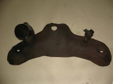 EXHAUST MANIFOLD HEAT SHIELD