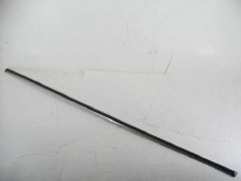 LEFT REAR SIDE MOULDIMG