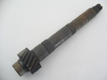 17/61 5-SPEED PINION SHAFT