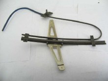 LEFT FRONT WINDOW REGULATOR
