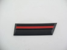 RIGHT FRONT FENDER MOULDING