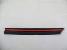 LEFT QUARTER SIDE MOLDING