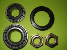 FRONT WHEEL BEARING KIT