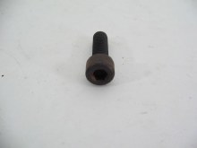 DOOR HINGE TO DOOR SCREW