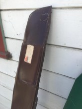 RIGHT OUTER ROCKER, DAMAGED