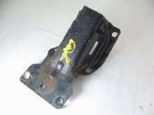 RIGHT SIDE BUMPER POST BRACKET