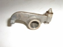 LEFT ROCKER ARM