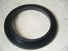 FRONT COIL SPRING PAD