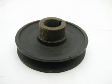 EARLY FRONT CRANKSHAFT PULLEY
