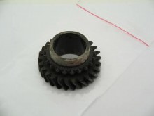 FOURTH DRIVEN GEAR, 26 TEETH