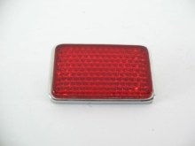 RED REFLECTOR