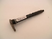 SECONDARY THROTTLE SHAFT