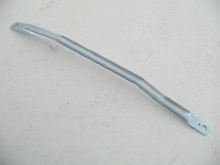 WIPER LINKAGE BETWEEN POSTS