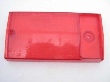 LEFT REAR RED CENTER LAMP LENS