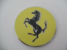 FERRARI PRANCING HORSE HUB CAP