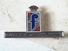 PININFARINA BADGE ON FENDER