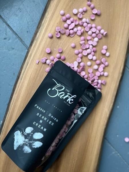 The Bark Berries & Cream 65g