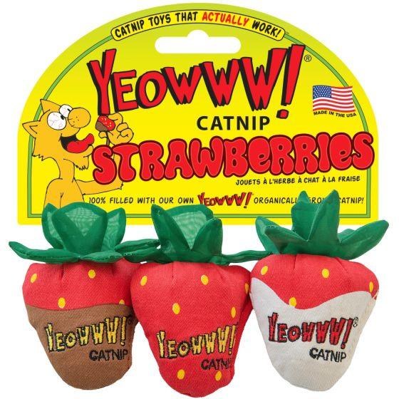 Yeowww Strawberries 3pk