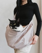 Additional picture of Dexy Shoulder Pet Carrier Nude