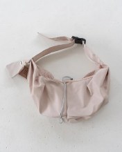 Additional picture of Dexy Shoulder Pet Carrier Nude