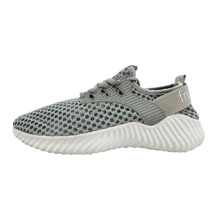 FROGG TOGGS® WOMEN'S AQUASTEPS MESH SHOE
-Size 9