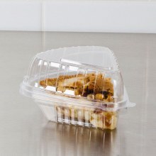 Dart

Showtime Pie Wedge Container
Clear 5 5/8 x 6 1/8 x 3