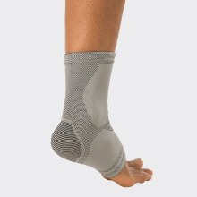 Thermoskin Dynamic Compression Ankle, Gray,
Large/XL