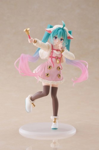 Hatsune Miku Seven Little Goats Wonderland Figure