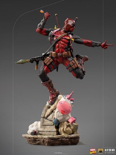 Deadpool Deluxe 1:10 Iron Studios Statue