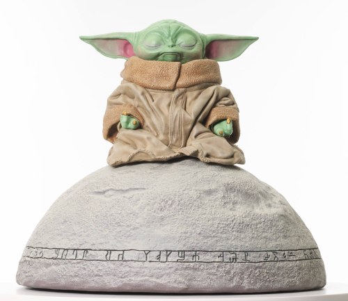 Star Wars Grogu Seeing Stone Mandalorian Milestones Statue