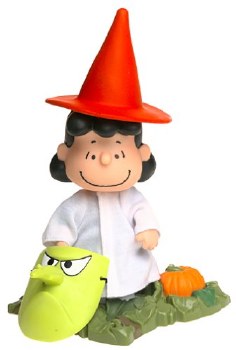 Peanuts It's The Great Pumpkin: Lucy Van Pelt Memory Lane Action Figure
