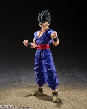 Dragon Ball Super Ultimate Gohan Super Hero S.H.Figuarts Figure