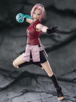 Naruto Shippuden Sakura Haruno Inheritor of Tsunade's Indomitable Will S.H. Figuarts Figure