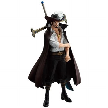 One Piece Dracule Mihawk Beyond the Trials Ichibansho Figure