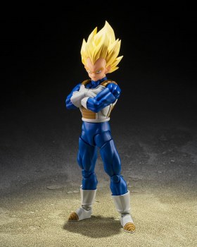 Additional picture of Dragon Ball Z Super Saiyan Vegeta Dangerous Pride S.H. Figuarts Figure