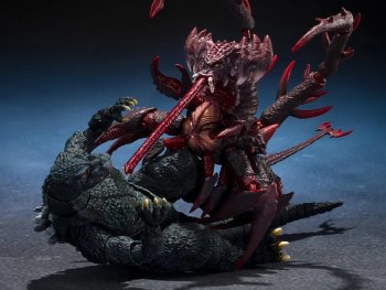 Godzilla 1995 Godzilla Jr and Destoroyah Evolution S.H. MonsterArts Figure Set