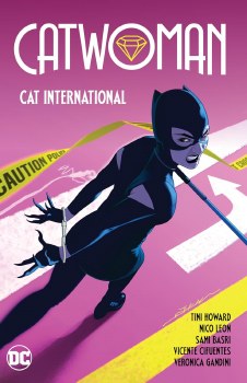 Catwoman (2022) Vol 02 SC Cat International
