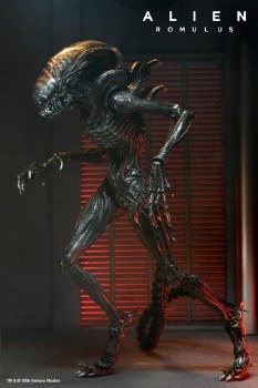 Alien Romulus Scorched Xenomorph Ultimate 7" Figure