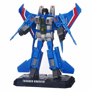 Transformers Masterpiece Thundercracker Action Figure