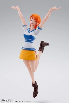 Additional picture of One Piece Nami Romance Dawn S.H. Figuarts Figure