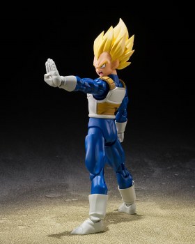 Additional picture of Dragon Ball Z Super Saiyan Vegeta Dangerous Pride S.H. Figuarts Figure