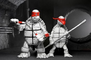 Additional picture of Teenage Mutant Ninja Turtles First Sketch Turtles Black and White 7" 2-Figure Set