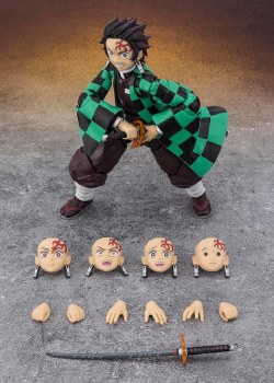 Additional picture of Demon Slayer Tanjiro Kamado Final Battle in the Infinity Castle S.H. Figuarts Figure