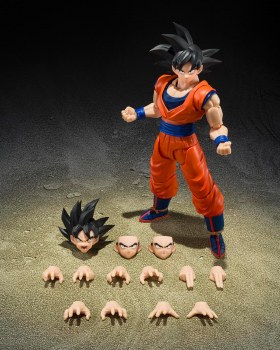 Additional picture of Dragon Ball Z Son Goku Kind-Hearted Saiyan S.H. Figuarts Figure